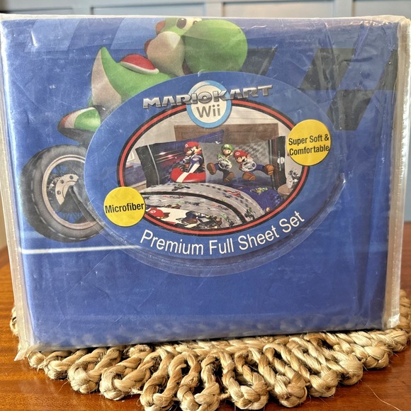 Mario Kart Wii Premium Full Sheet Set Microfiber 2011 Super Soft New - Picture 1 of 5
